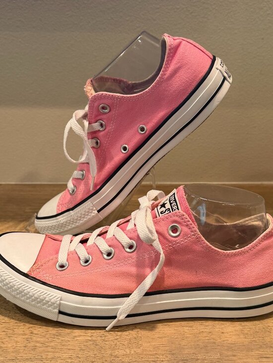 Converse Shoes - Converse Chuck Taylor All Star Low Top Pink Sneakers Womens 10